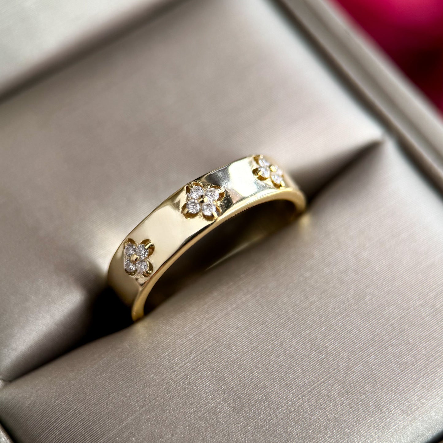 Angelo Moissanite Ring