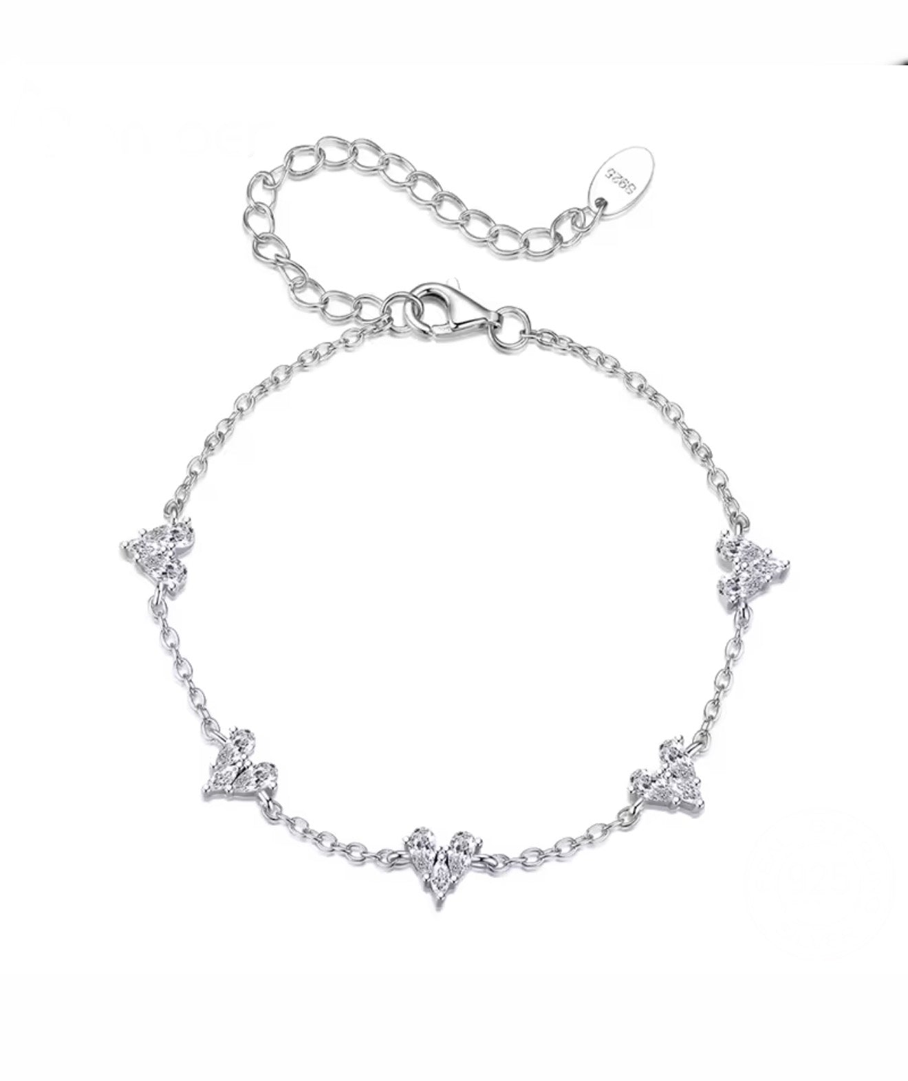 Carrie Heart Bracelet