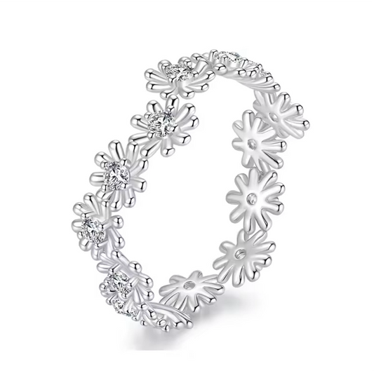 Vina Moissanite Ring