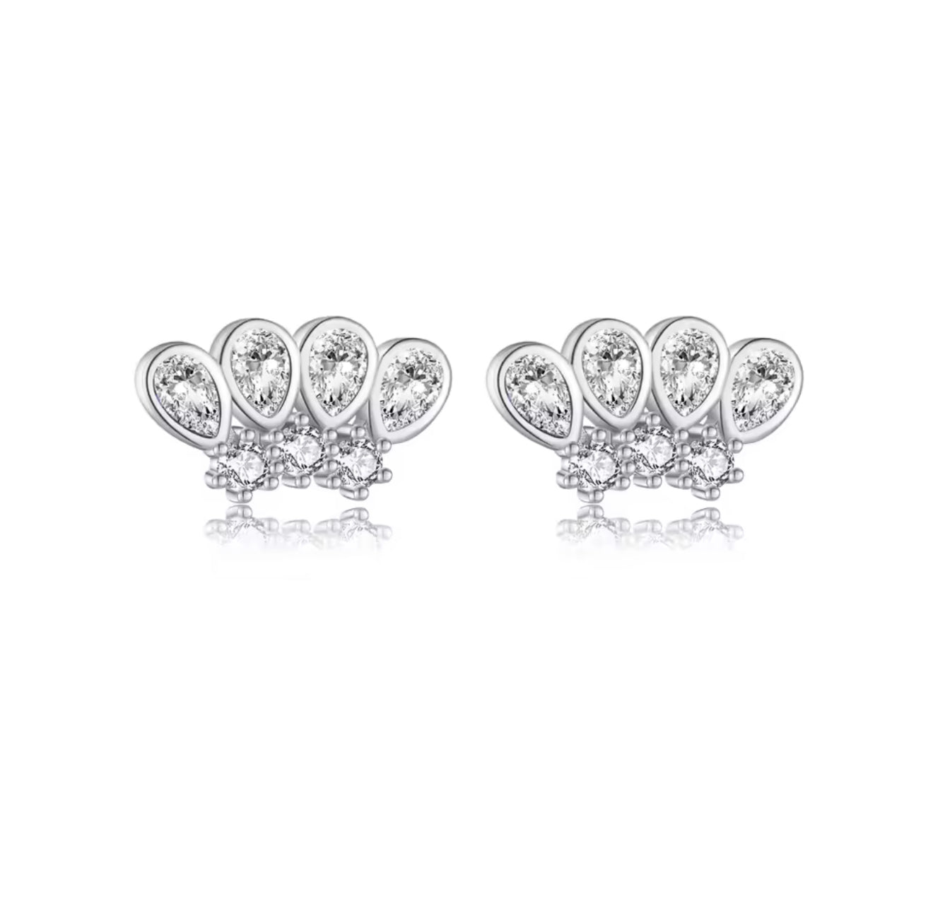 Areli Stud Earrings