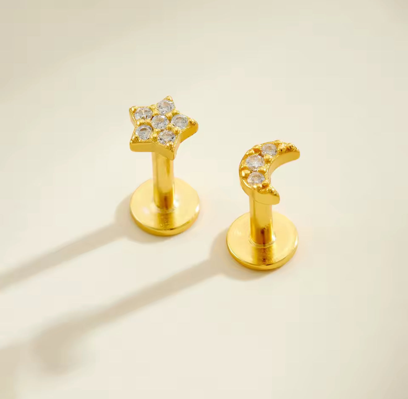 Ayla mismatched Stud Earrings