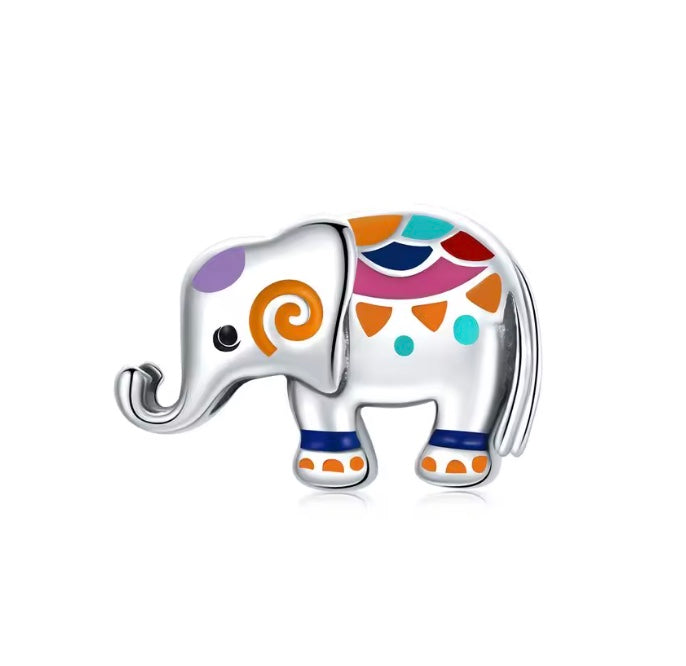 Oli Elephant Charm