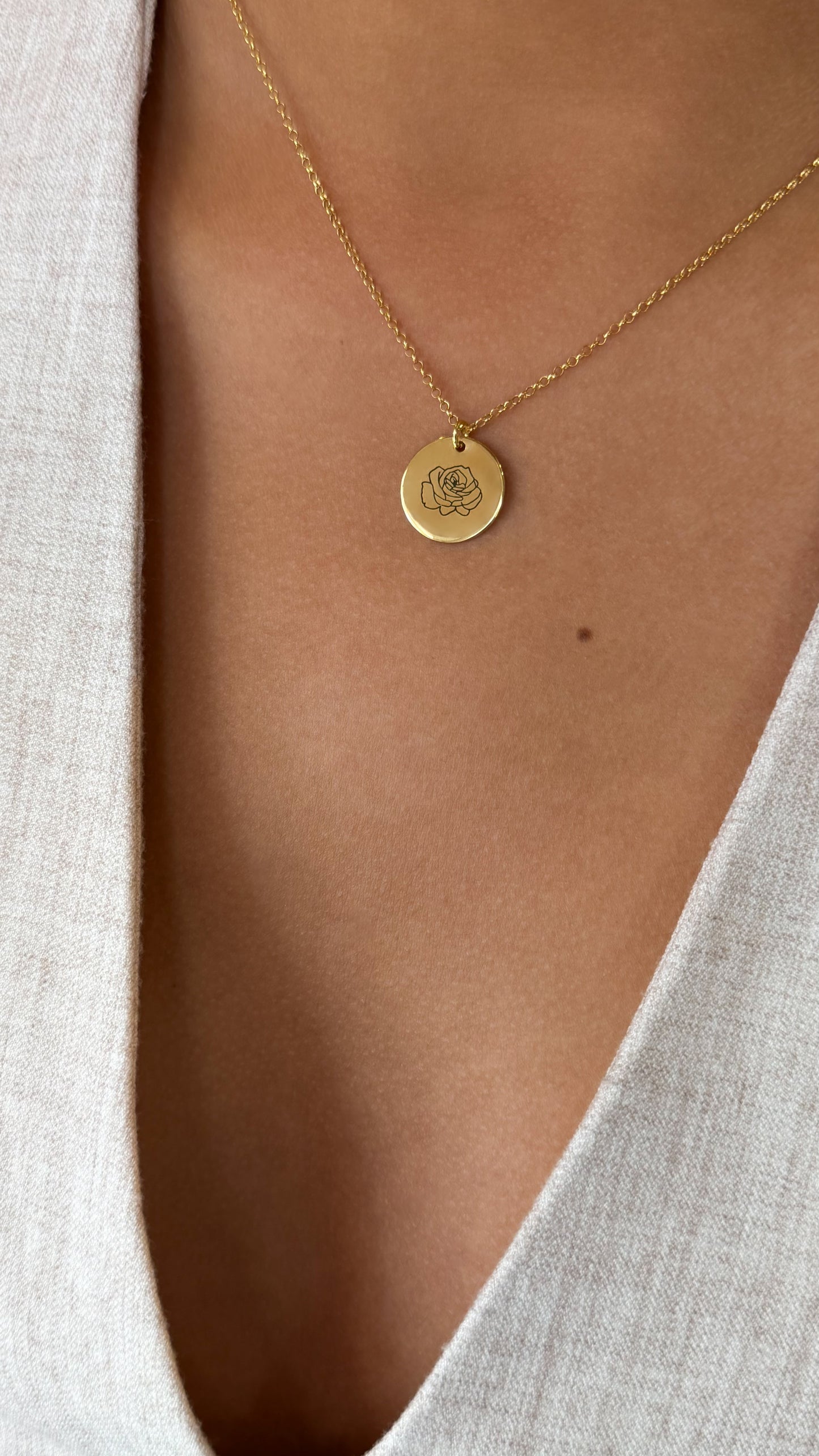 June Birth Month Flower Necklace - Rose