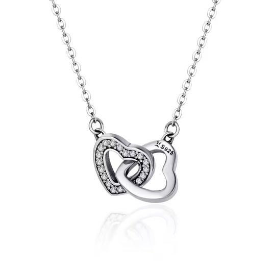 Amaranthe Heart Necklace