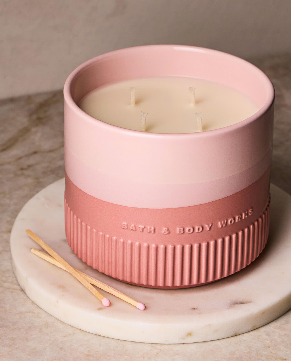 Luxury 4 Wick Candle - Vanilla + Tonka