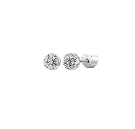 Lida Moissanite Stud Earrings