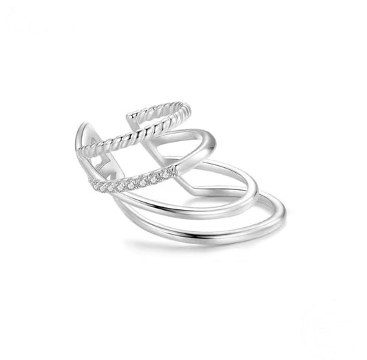 Alanis Ear Cuff