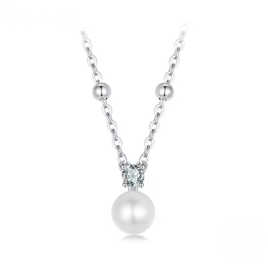 Emelda Moissanite Necklace