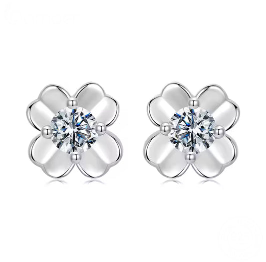 Evangelia 0.5ct Moissanite Stud Earrings