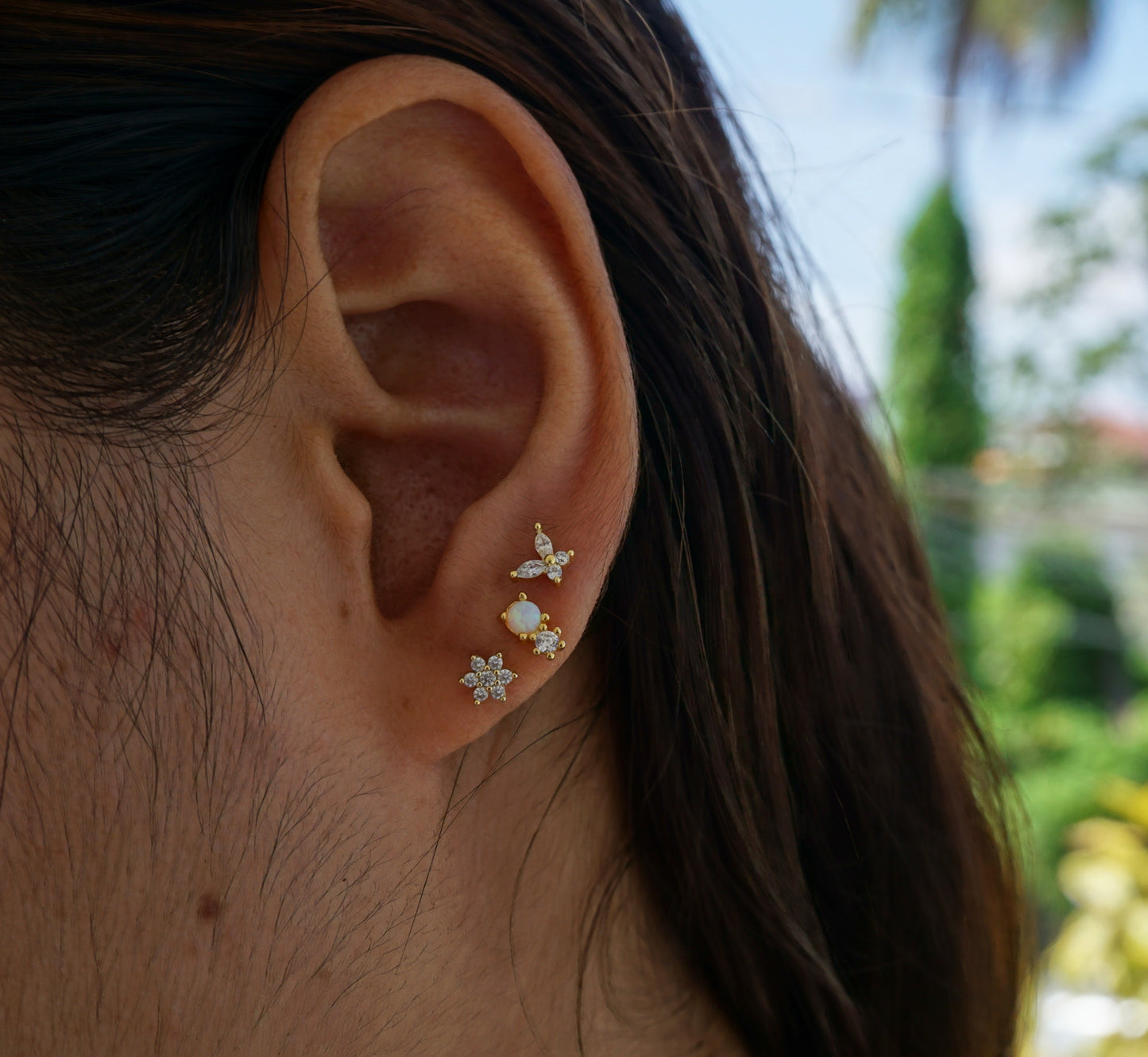 Ava Stud Earrings
